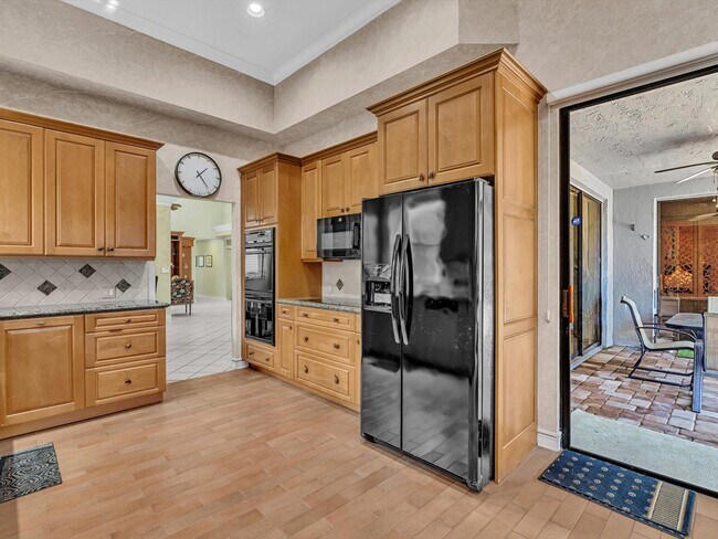 Building Photo - 10122 Spyglass Way