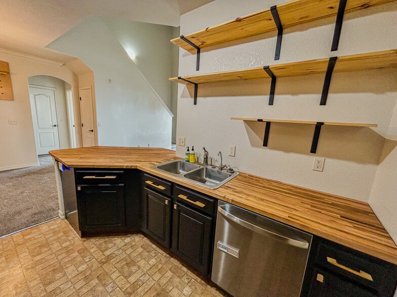 Kitchen - 5378 Palomino Ranch Pt