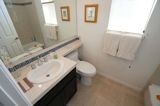 Building Photo - 6 Loch Ness Lake Ct