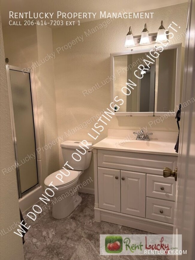 Building Photo - 12510 NE 117th Pl