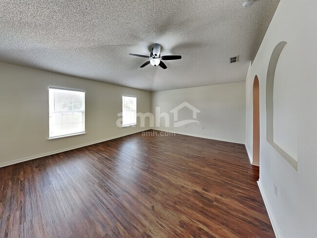 Building Photo - 5514 Ortega Park Blvd