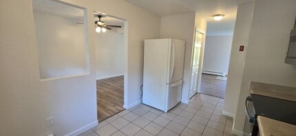 Building Photo - 1335 Union Ave