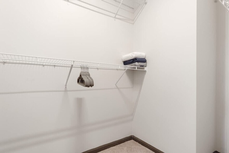 Building Photo - 1540 Dunn Rd