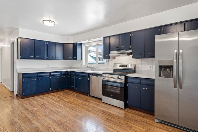 Building Photo - 1127 N 3rd St