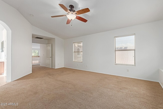 Building Photo - 40882 W Robbins Dr