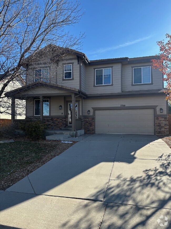 Building Photo - "Spacious 5-Bedroom Home in Thornton with ...