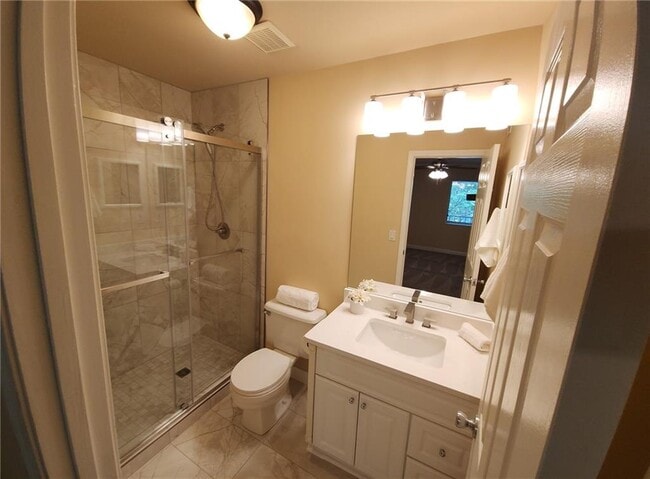 Building Photo - 1415 Wingate Way