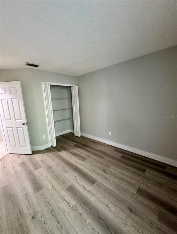 Building Photo - 592 Tall Oaks Terrace