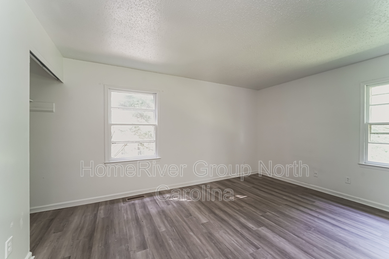 Building Photo - 6548 Deermont Ct