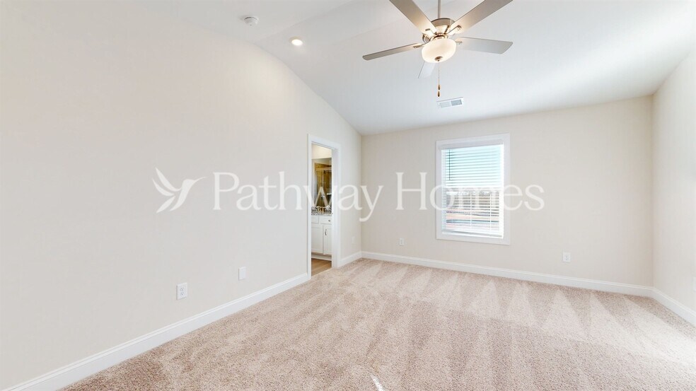 Building Photo - 207 Adams Tree Wy