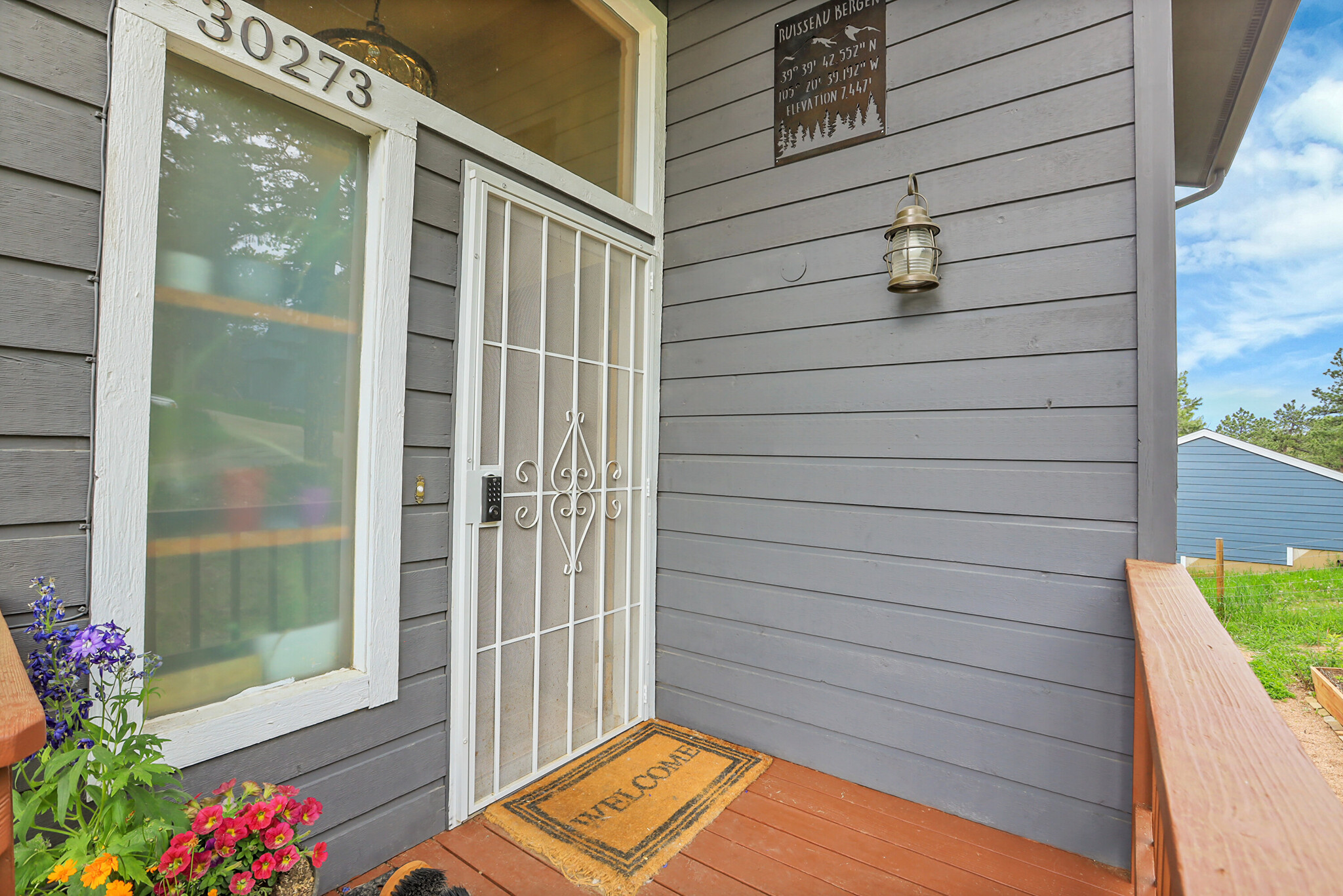 Screened Door - 30273 Conifer Rd