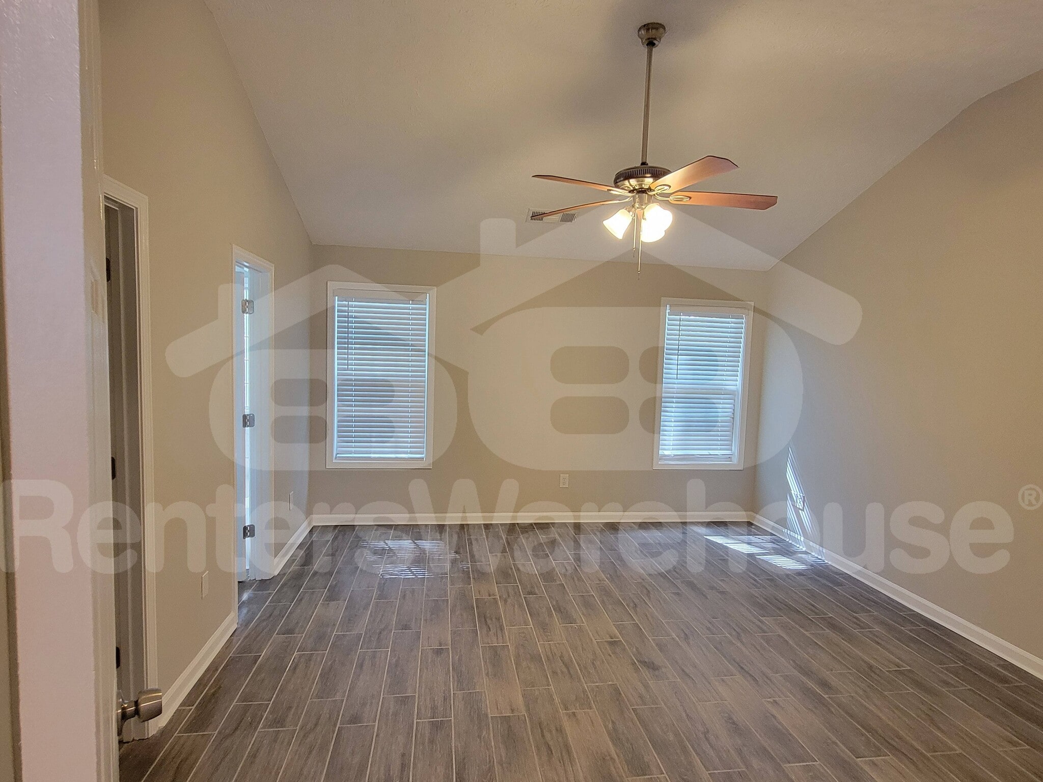 Building Photo - 11511 Vinea Ln