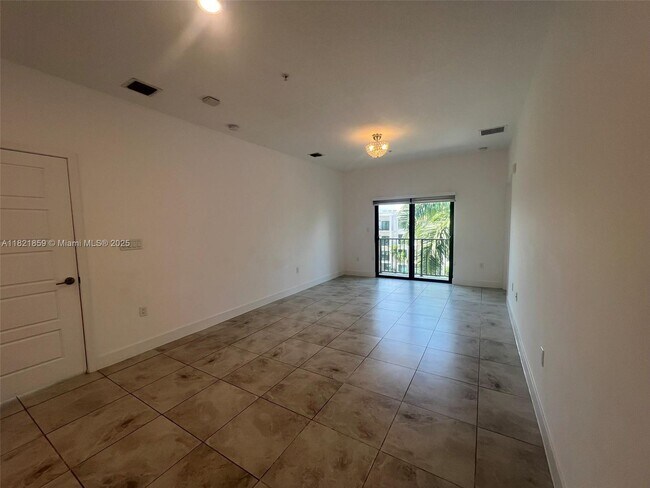 Building Photo - 4636 NW 84th Ave