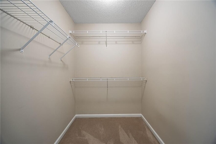 Building Photo - 760 Franklin Mill Trace