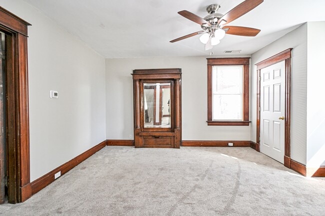 Building Photo - 5107 Hunter Ave