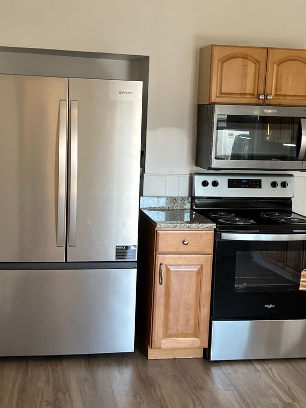 Building Photo - 42 London St