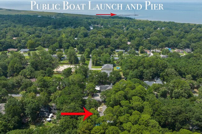 Building Photo - 9200 Pointe Aux Chenes Rd