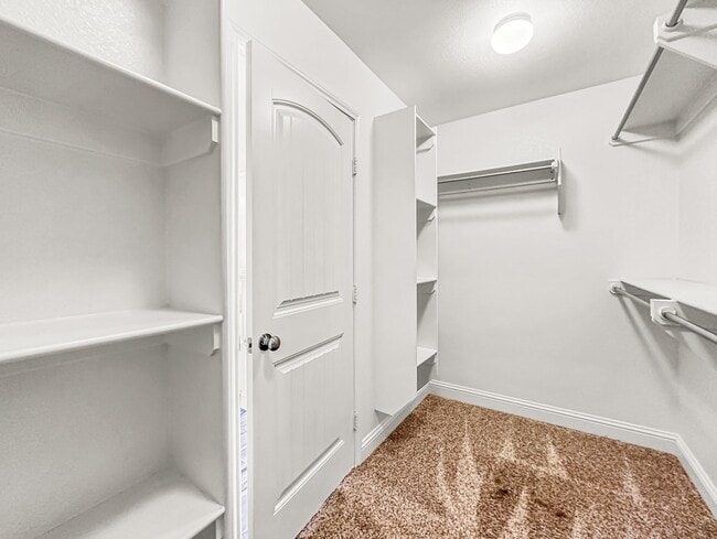 Building Photo - 9603 Mojave Ave