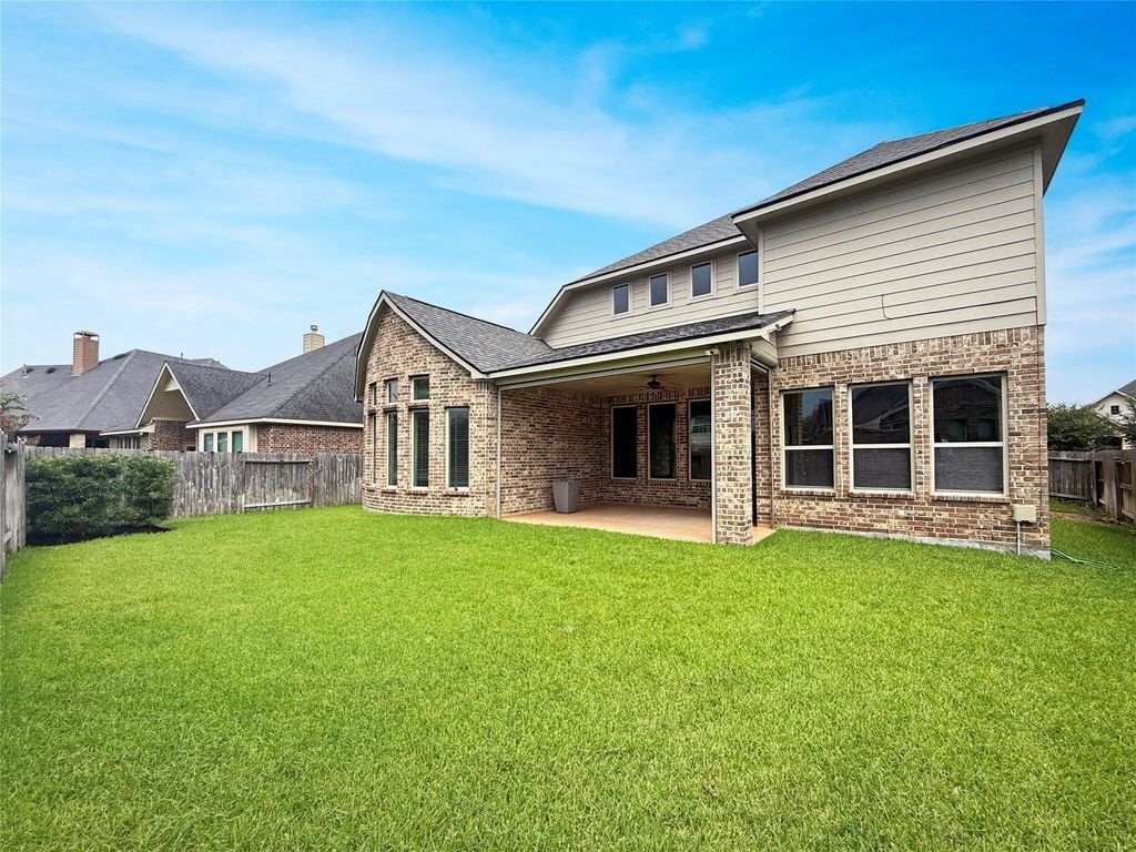 Building Photo - 19835 Quarry Stone Ln