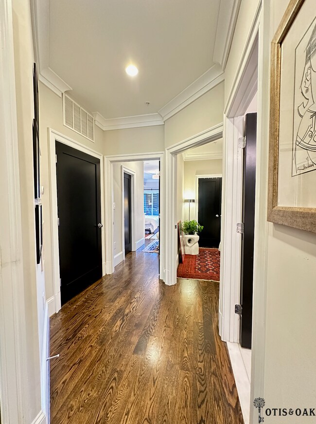Building Photo - 3624 10th St NW