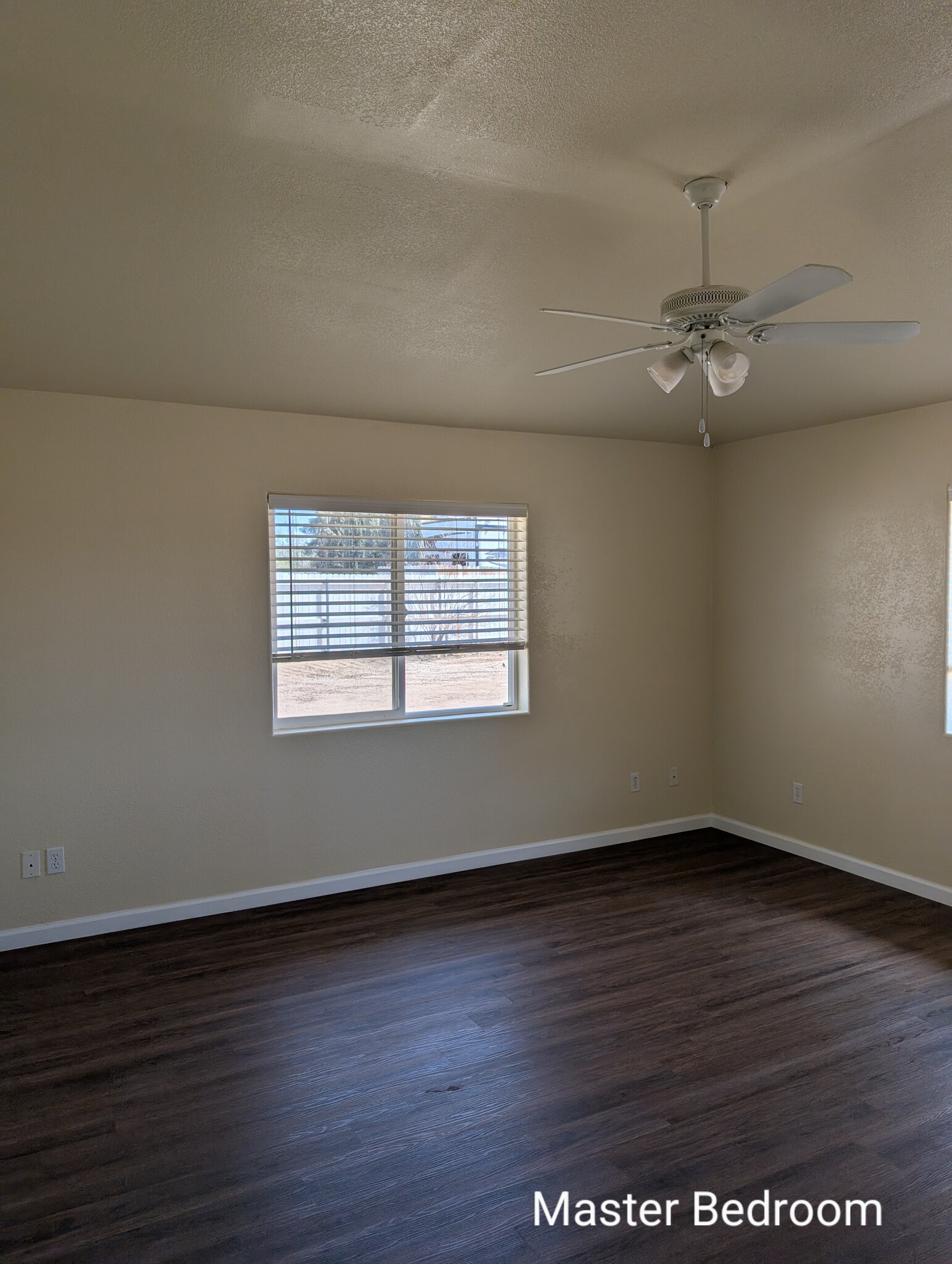 Building Photo - 17980 Manitou Dr