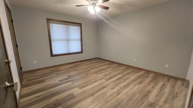 Building Photo - Modern 2022 Built 2 Bedroom, 2 Bathroom Accessible Twinhome with 2 Car Attached Garage!