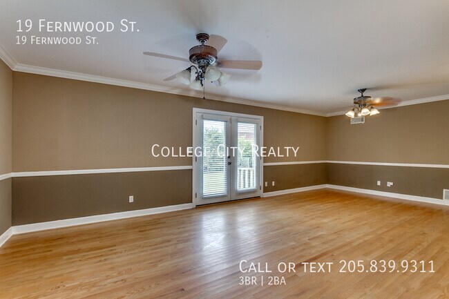 Building Photo - 19 Fernwood St