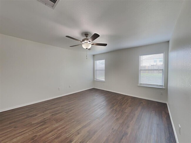 Building Photo - 7234 Basque Country Dr