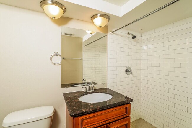 Building Photo - 11115 Areca Dr