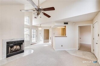 Building Photo - 92 Carriage Crossing Ln