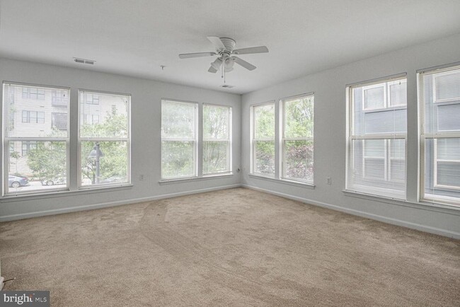 Building Photo - 629 Diamondback Dr