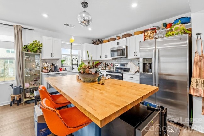 Building Photo - 6312 Cutwater Cir