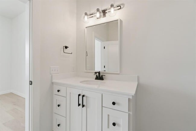 Building Photo - 18829 Selah Wy