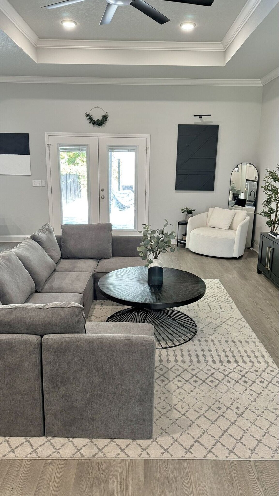 Building Photo - 2064 Constitution Dr