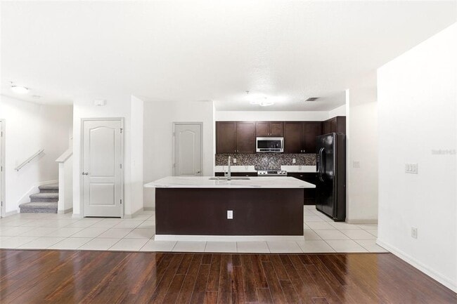Building Photo - 4813 Apple Blossom Ln