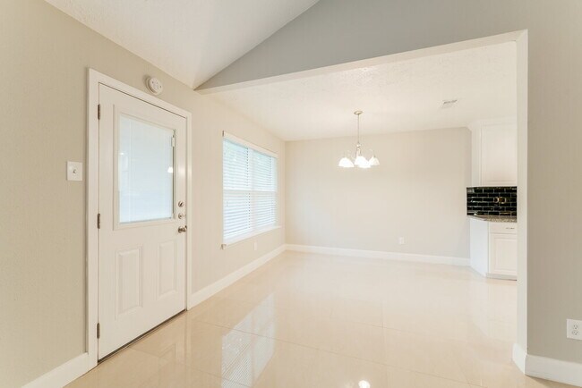 Building Photo - 7214 Natchez Dr