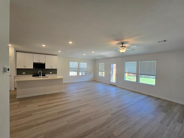 Building Photo - 5717 Rushing River Wy