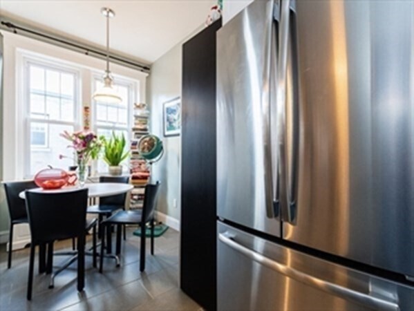 Building Photo - 400 Washington St