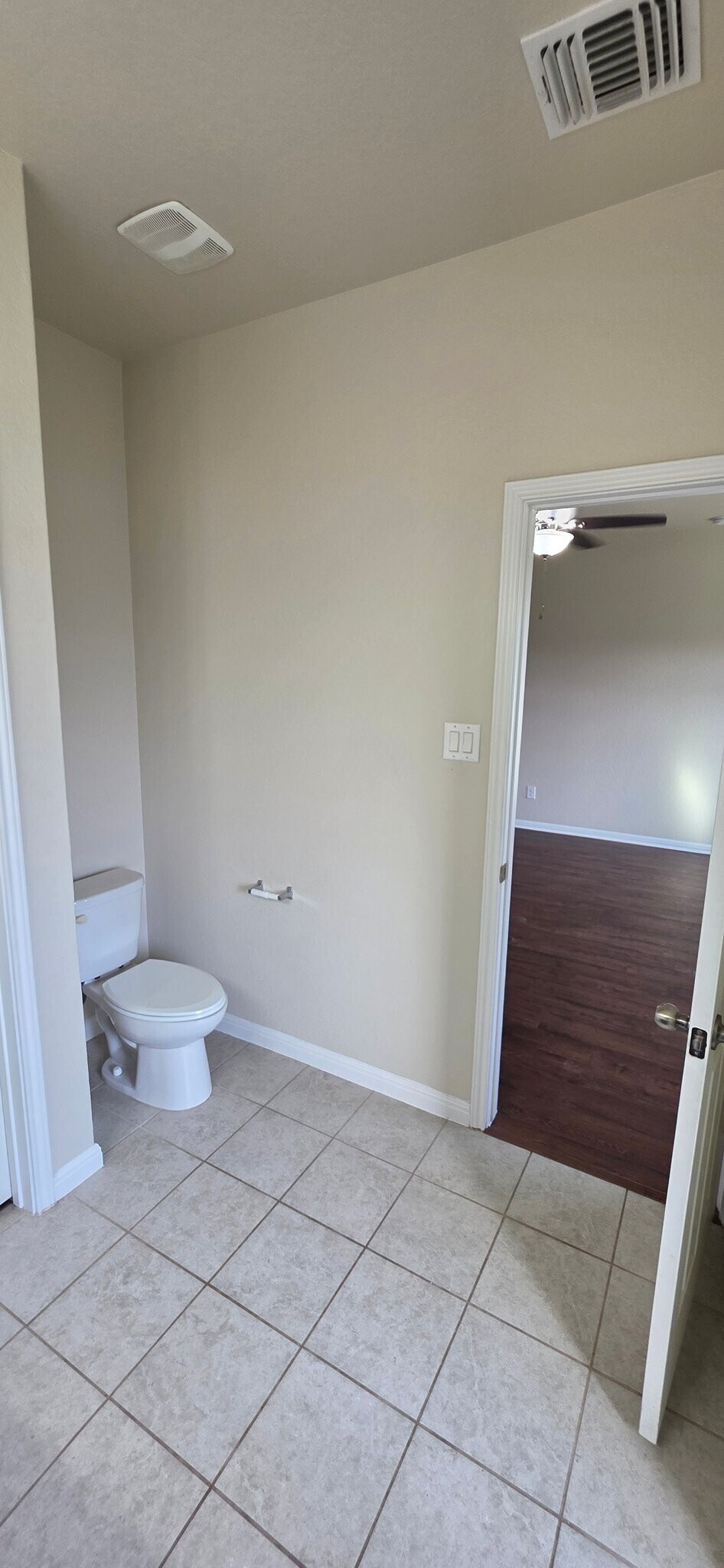 Building Photo - 2530 Diamondback Trail