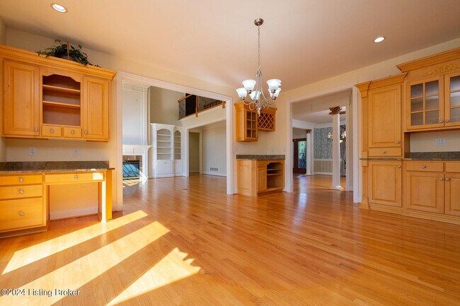 Building Photo - 3003 Glenhill Ct