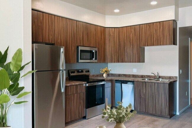 Primary Photo - Rio Azul Apartments