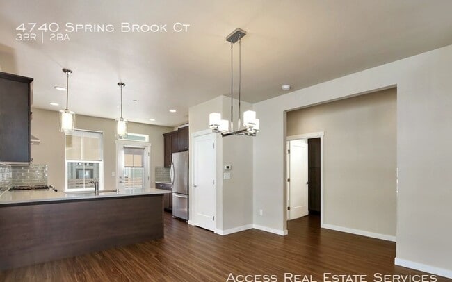 Building Photo - 4740 Spring Brook Ct