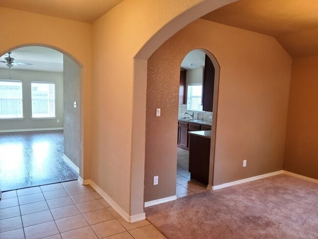 Building Photo - 1219 Pecos Pass Dr