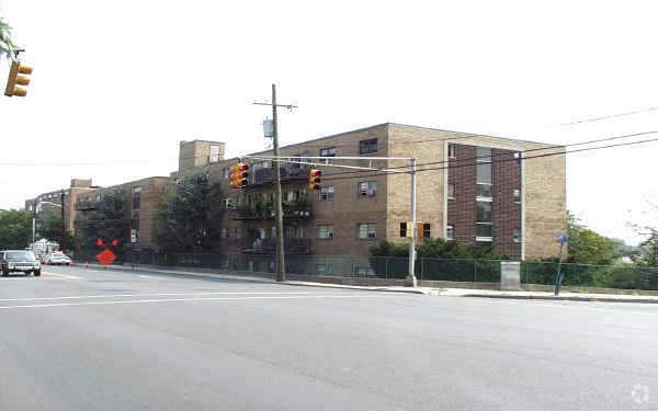 Building Photo - Brownstone Arms