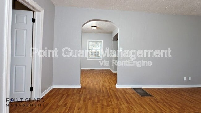 Building Photo - 357 S All Hallows Ave