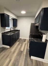 Building Photo - 1102 Apache Dr