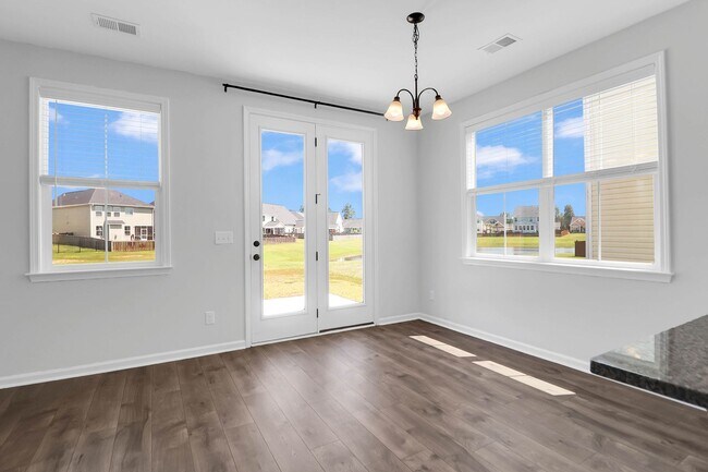 Building Photo - Pristine and Calm Home in Moncks Corner