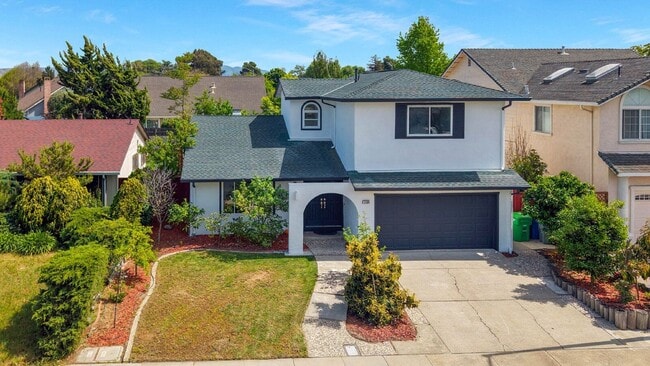 Building Photo - 3104 San Andreas Dr