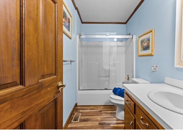 Building Photo - 2104 Las Flores Ln