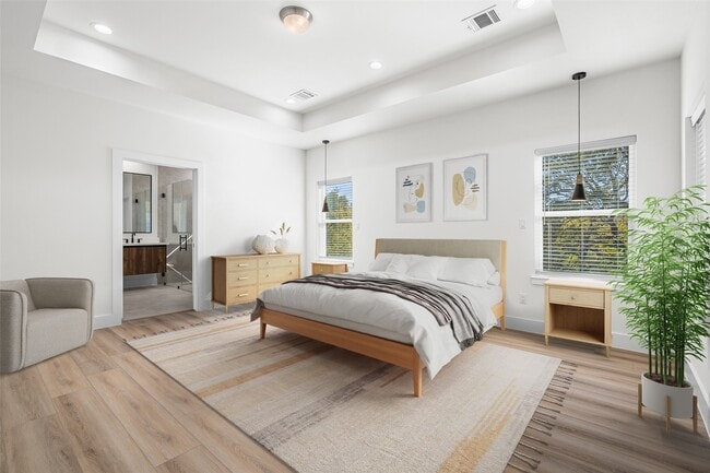 Building Photo - 112 Tolima Dove St